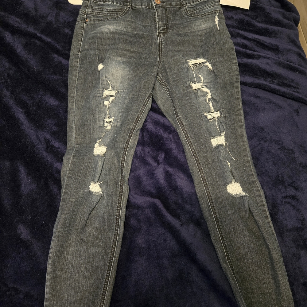 No Boundaries Women's Skinny Jeans - Dark Blue